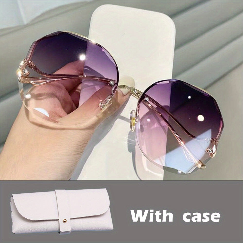 Elevate Your Look with Stylish, Oversized Square Sunglasses for Women! GRANIENT PURPLE With Case