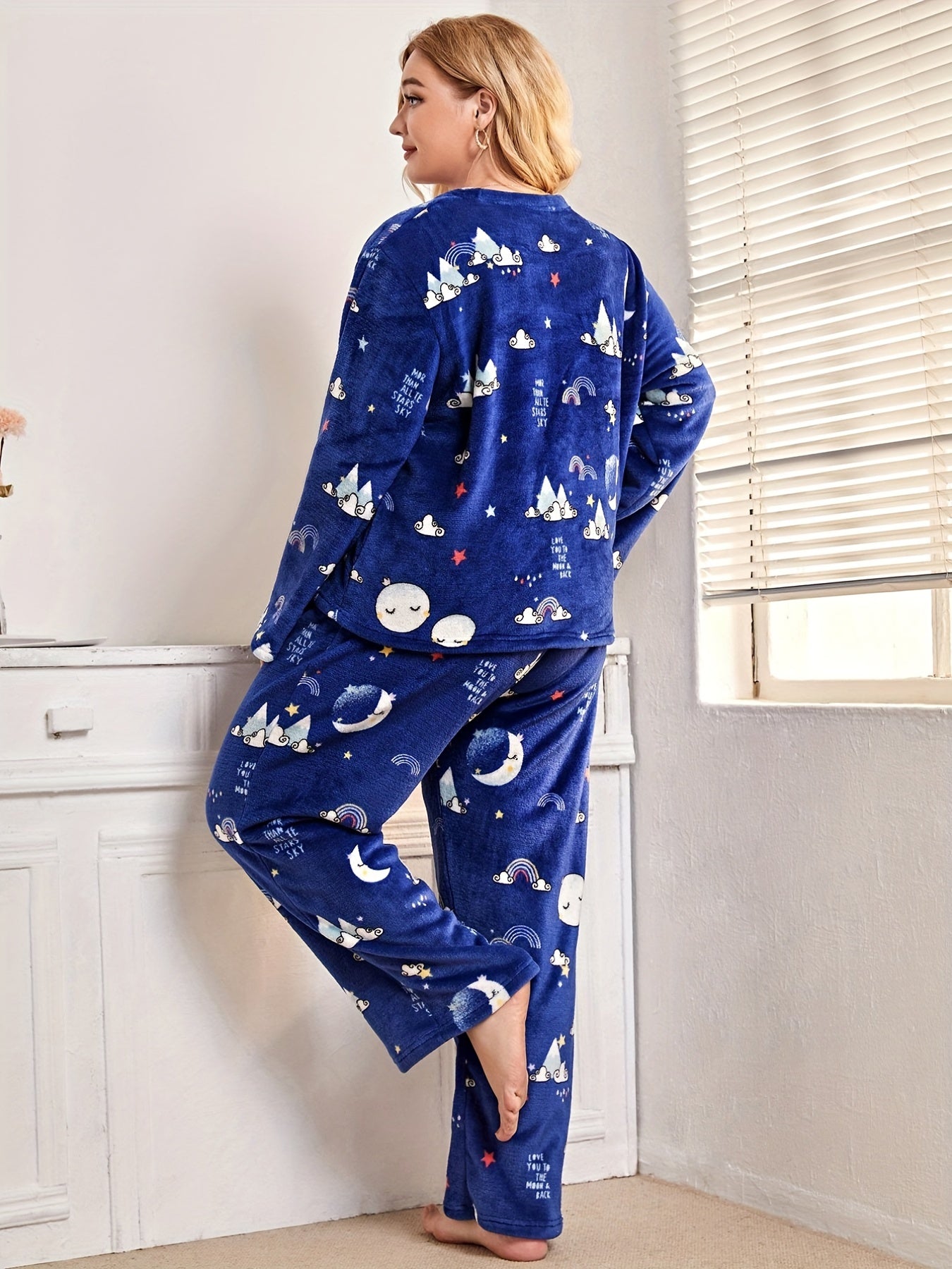 Stylish Plus Size Pajama Set - Women's Star & Cloud Print Long Sleeve Top & Pants - Perfect for Home Wear!