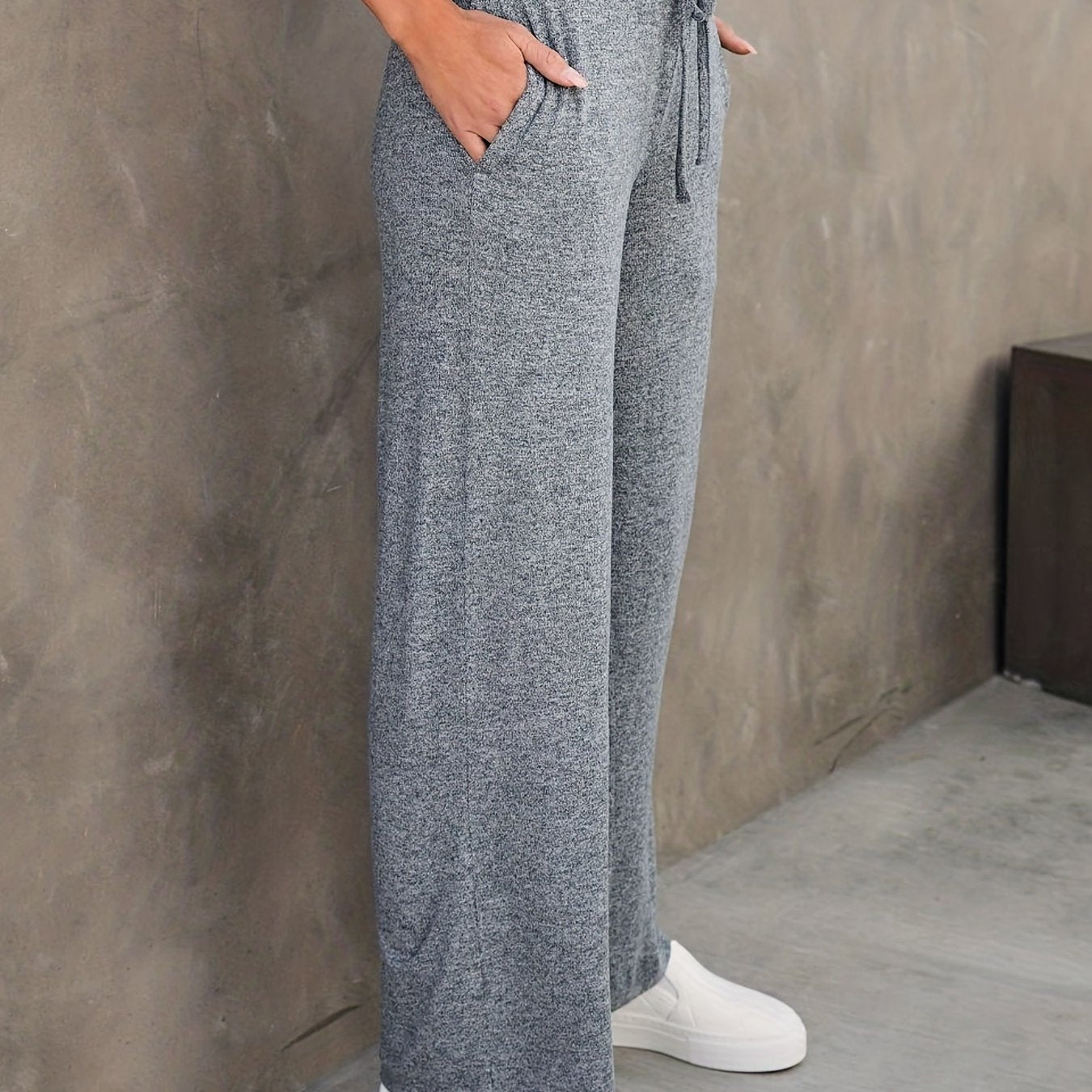Plus Size Casual Pants, Women's Plus Solid Elastic Drawstring High Rise Medium Stretch Loose Straight Leg Pants Light Grey