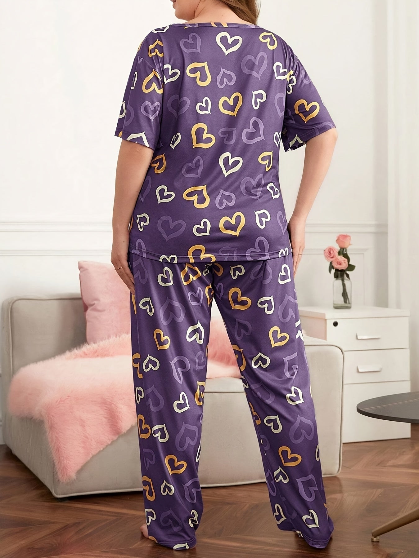 Plus Size Cute Pajama Set, Women's Plus Heart Print Short Sleeve Round Neck Loose Tee & Pants Lounge Two Piece Set
