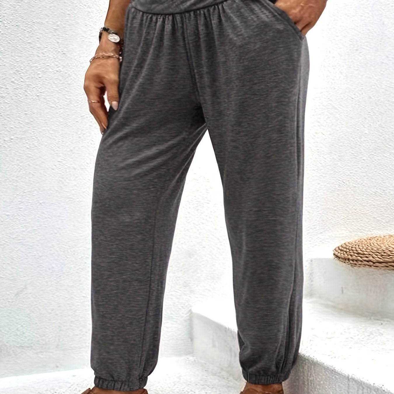 Plus Size Sporty Pants, Women's Plus Solid Tummy Control Slight Stretch Jogger Trousers With Pockets Dark Gray