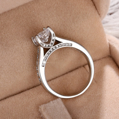 Exquisite Women Romantic Wedding Ring 925 Silver Plated 4 Claw Setting 1.5 Ct Zircon Ring Couple Engagement Fine Jewelry