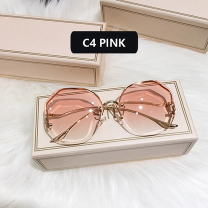 Elevate Your Look with Stylish, Oversized Square Sunglasses for Women! PINK
